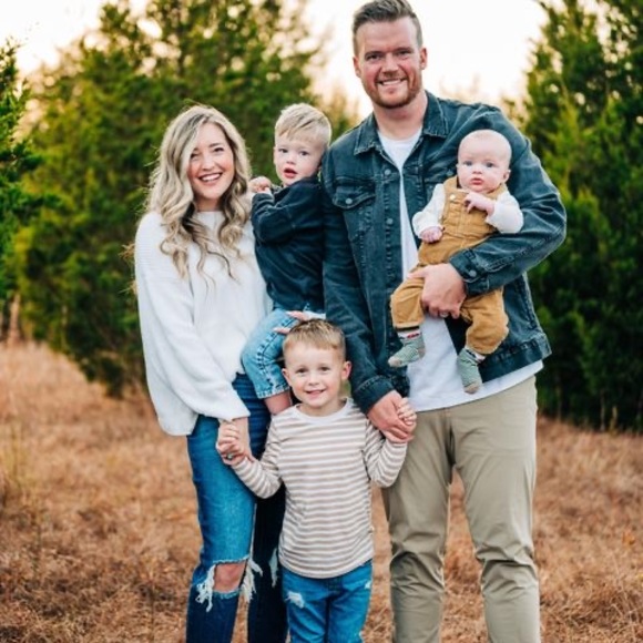 Meet your Posher, Peter - Picture 1 of 1